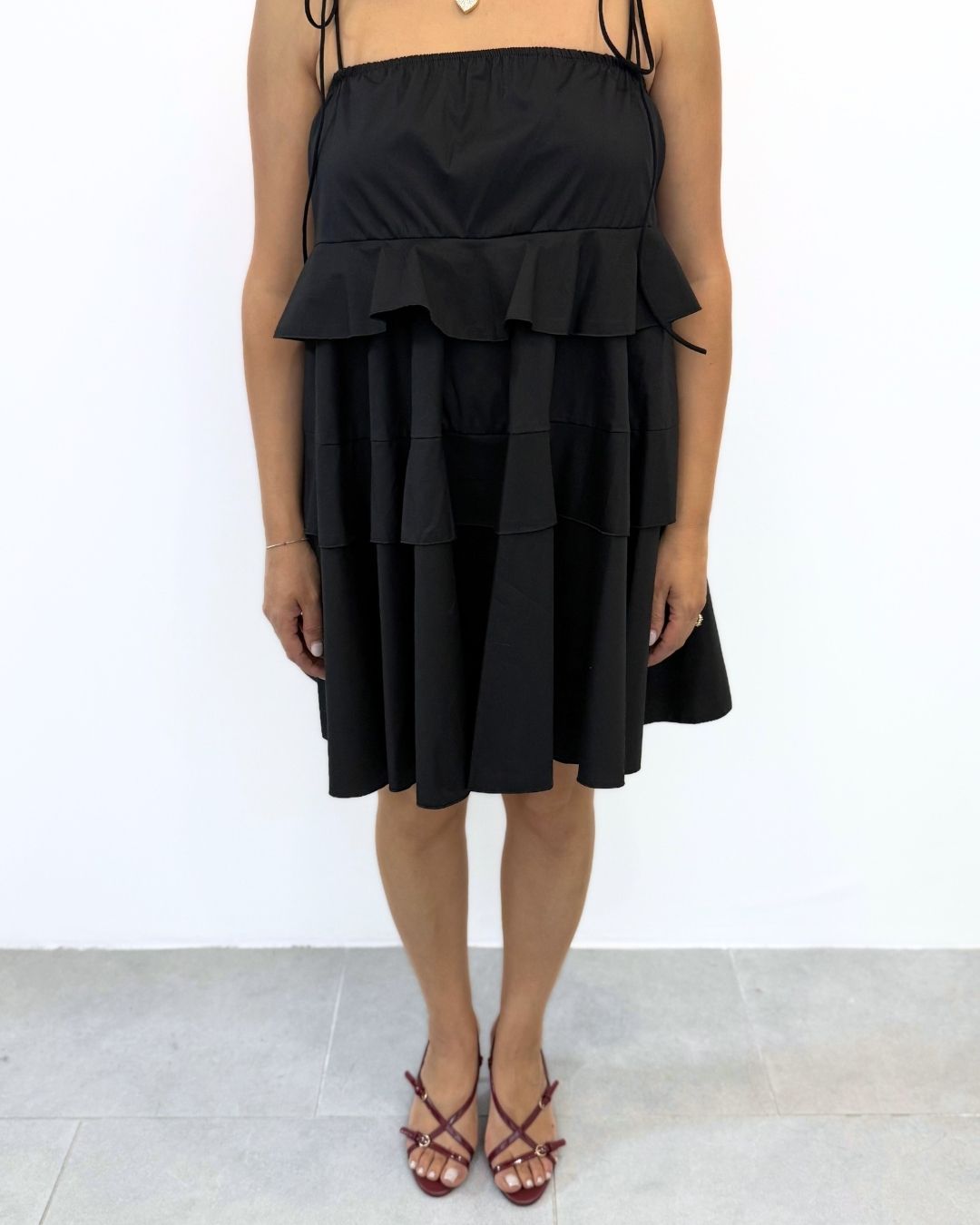 Mini Dress con Spallina Fiocco Nero art.6562