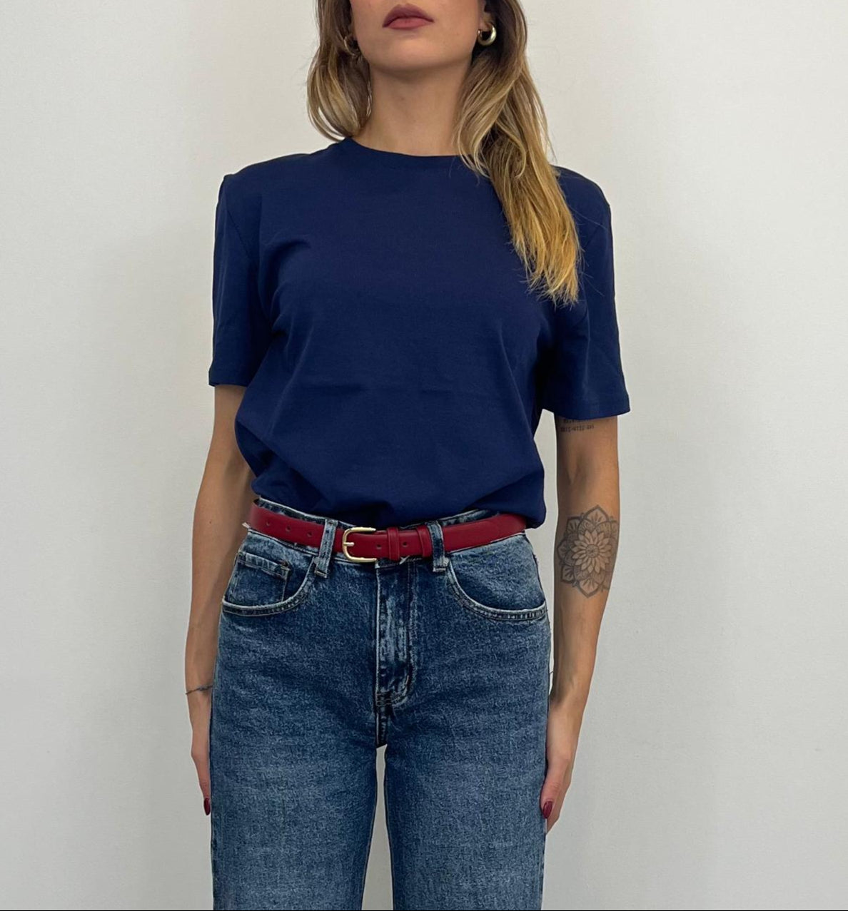 T-shirt Lumina Basic