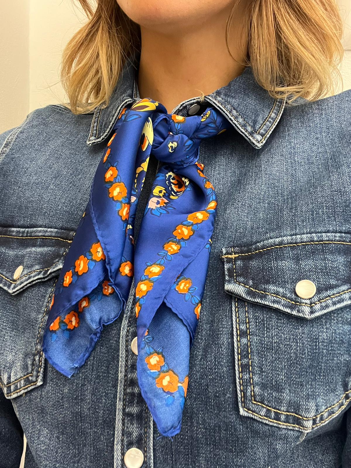 Foulard piccolo floreale