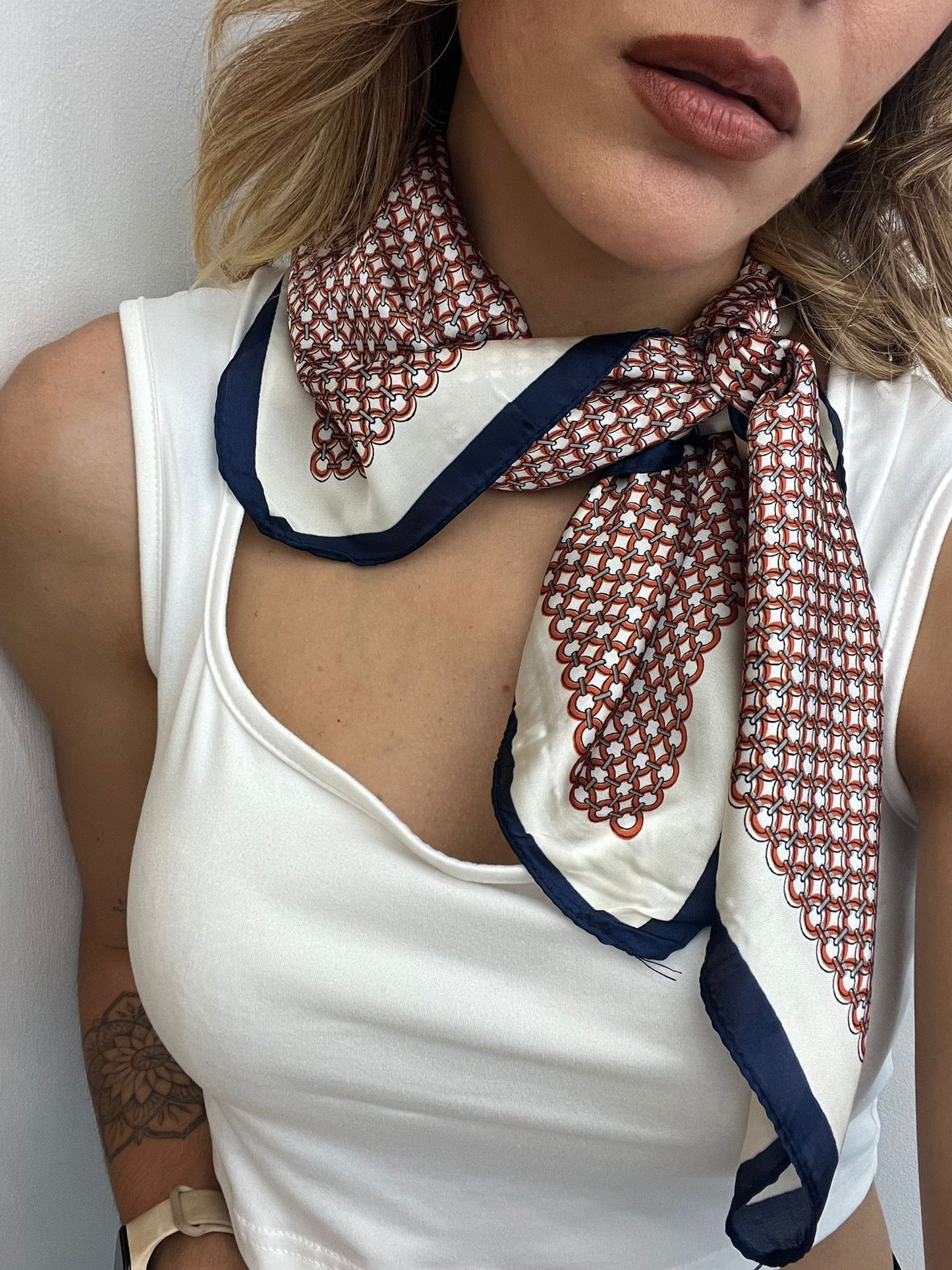 Foulard piccolo geometrico