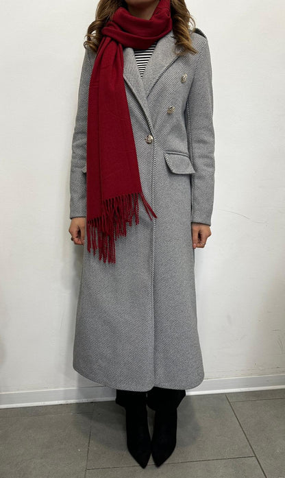Cappotto Lungo Spigato con Bottoni