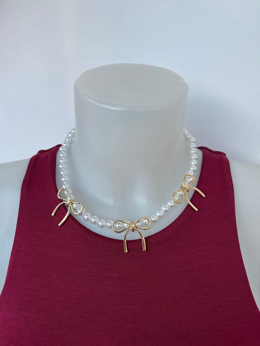 Collana perle e fiocchi oro