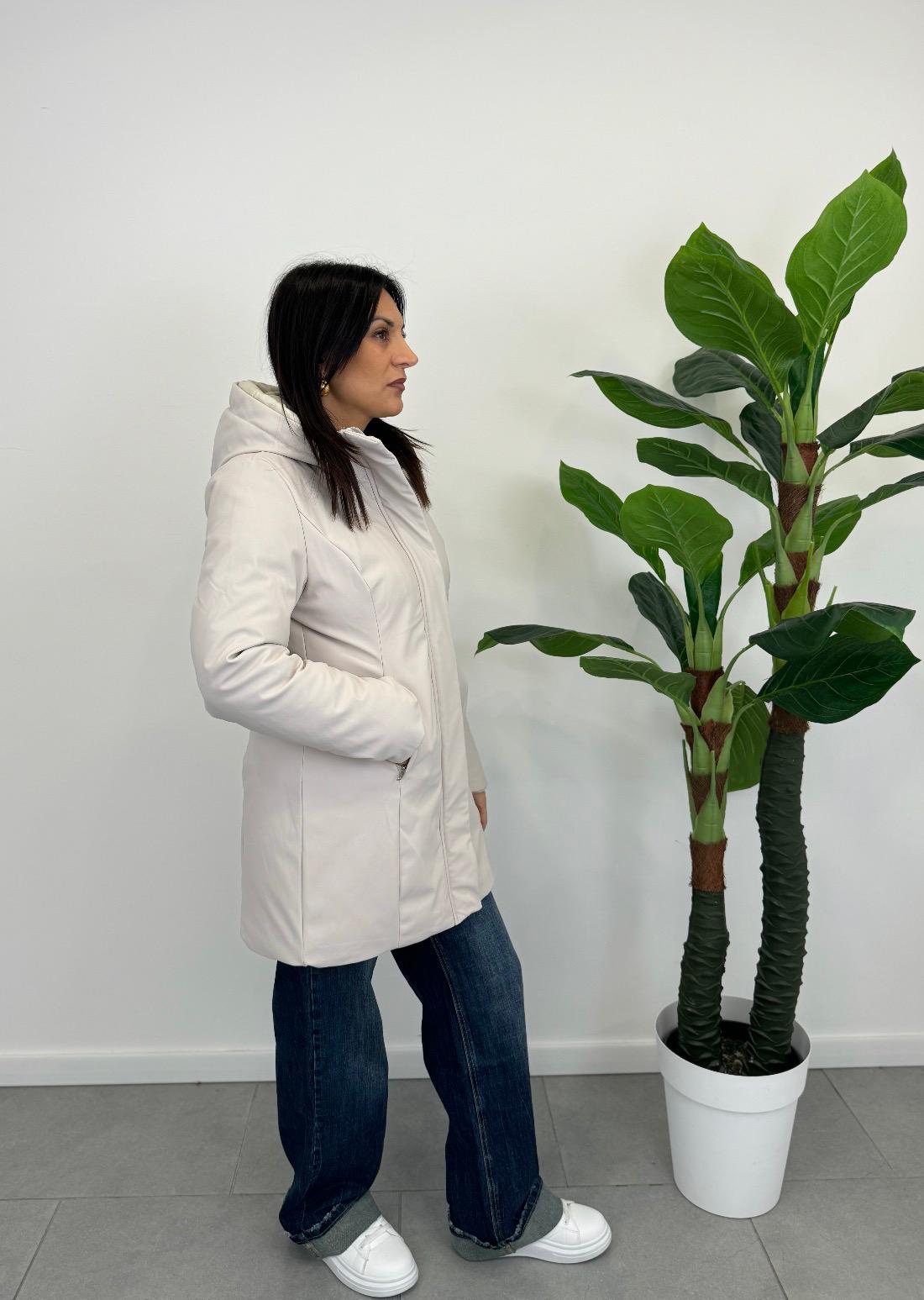 Piumino con cappuccio art. 23030