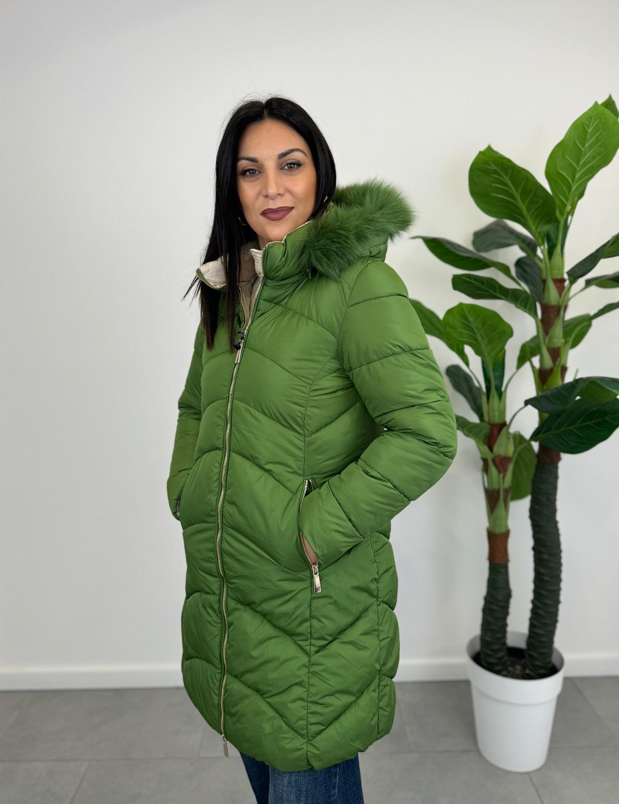 Piumino FLY con Cappuccio Eco Pelliccia art. 2555