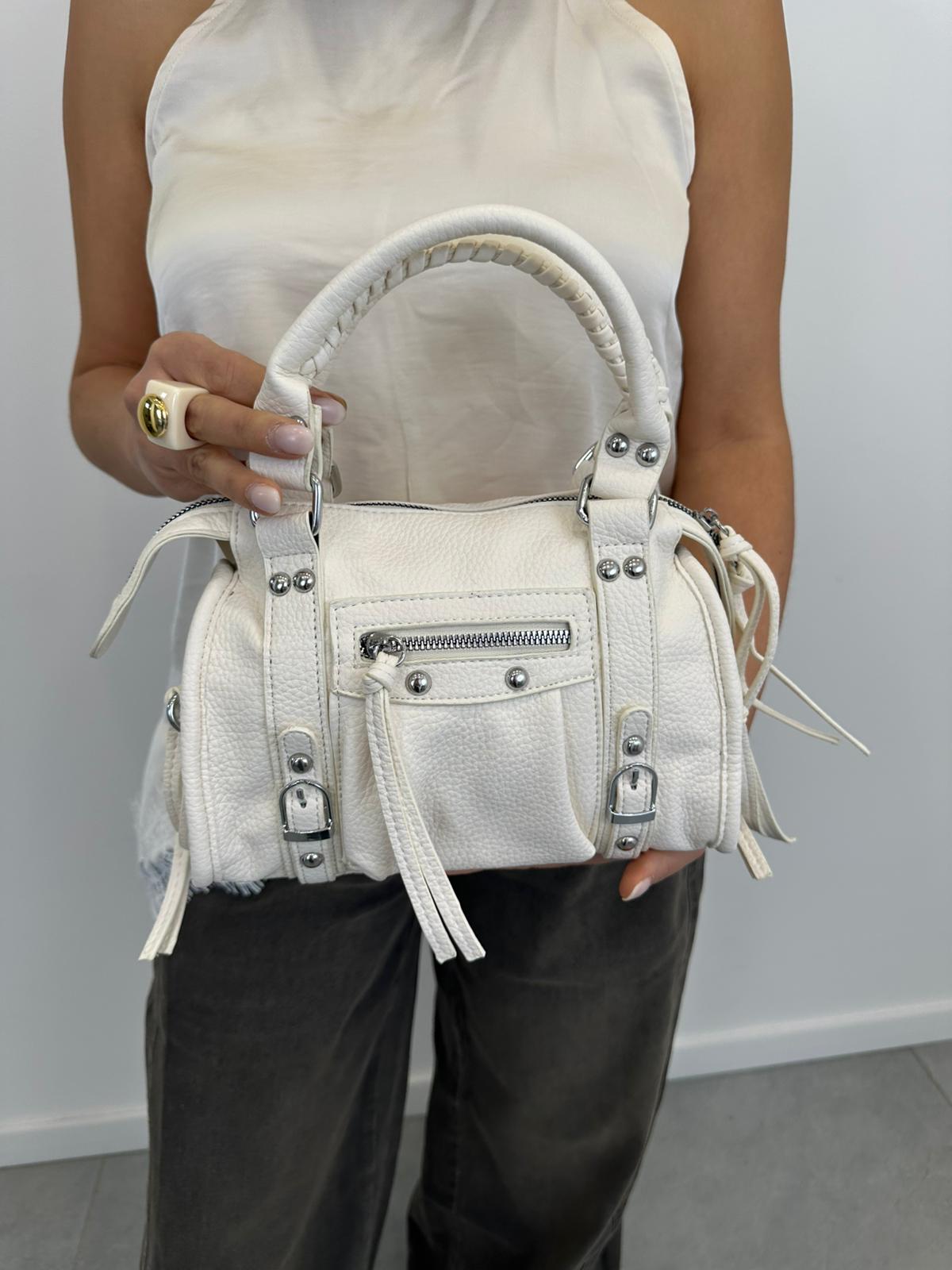 Borsa City art. 2174