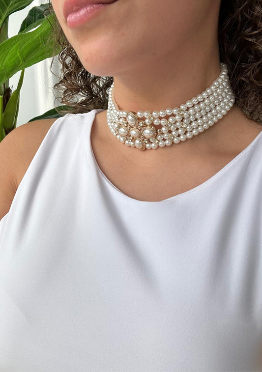 Collana girocollo con perle