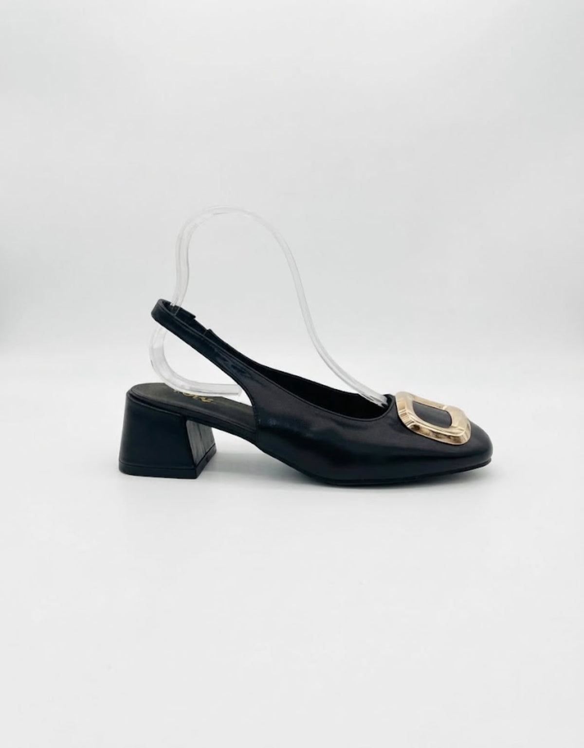 Slingback in vernice tacco largo