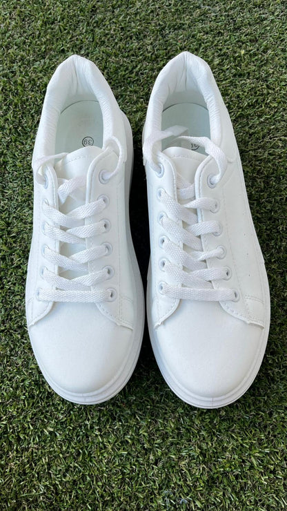 Sneakers Bianca con Suola Alta